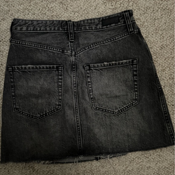 Gray Acid Wash Jean Skirt - Picture 3 of 4